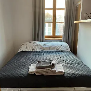 https://apartament-old-town-warsaw.warsawhotelspoland.com